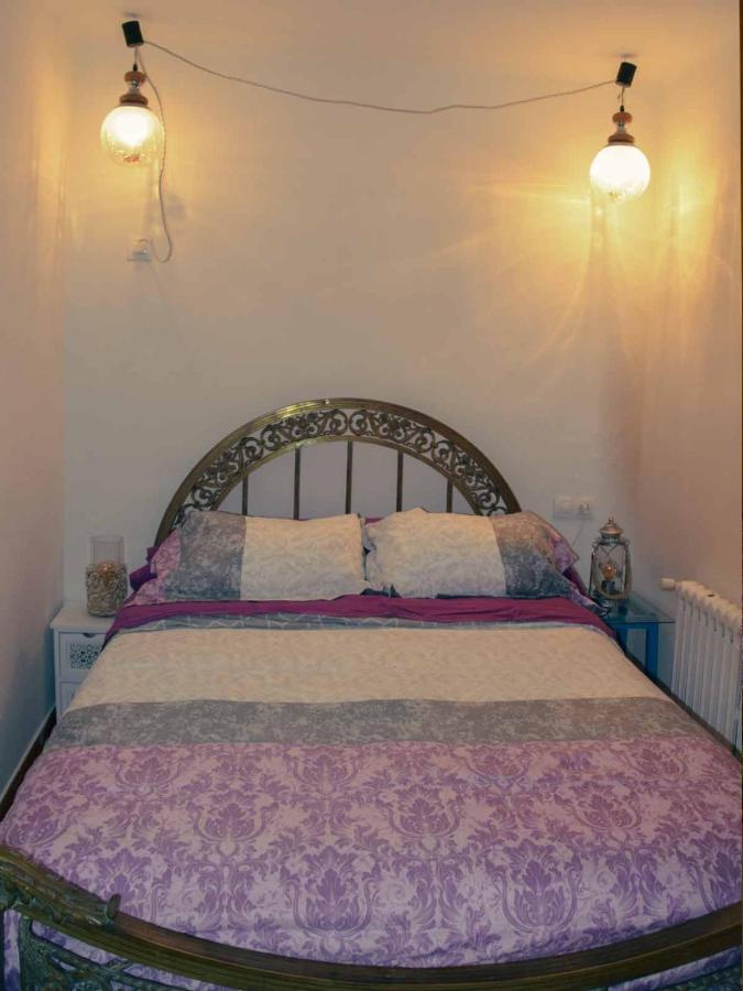 Apartamento A Los Pies Del Rio Ebro Miravet Buitenkant foto